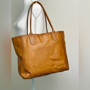 Frye Leather Tote Bag - Tan Shoulder Tote